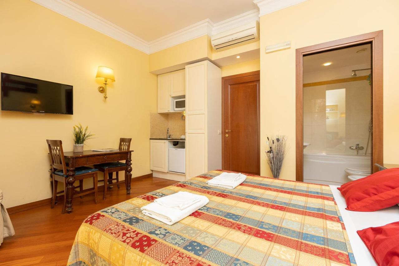 Internouno Deluxe Hotel Рим Екстериор снимка