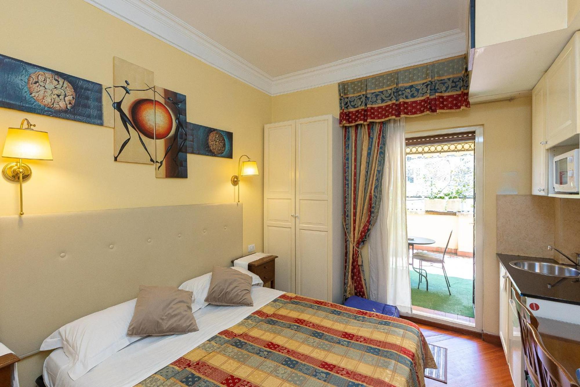Internouno Deluxe Hotel Рим Екстериор снимка
